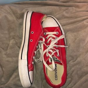 Red Lowtop Converse